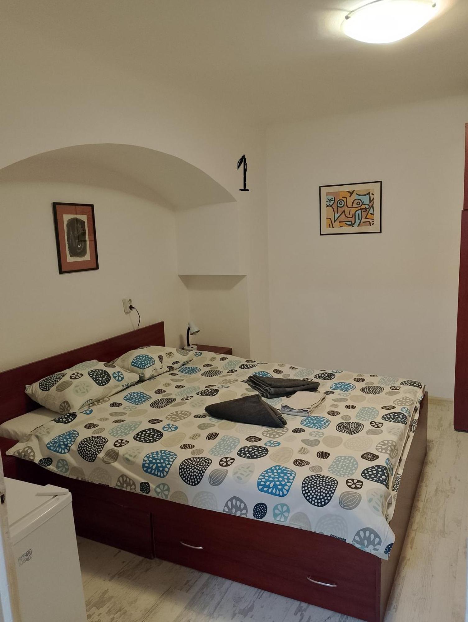 בראשוב Central Studio In Historic Center מראה חיצוני תמונה