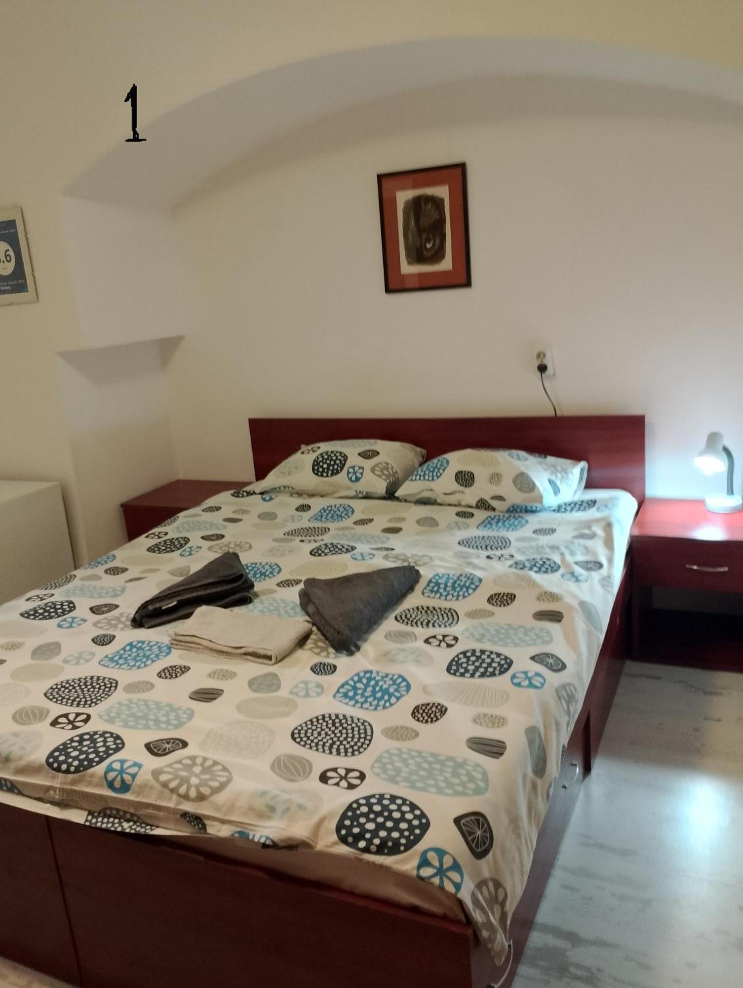 בראשוב Central Studio In Historic Center מראה חיצוני תמונה